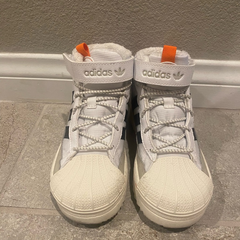 Adidas Winter Trek boots